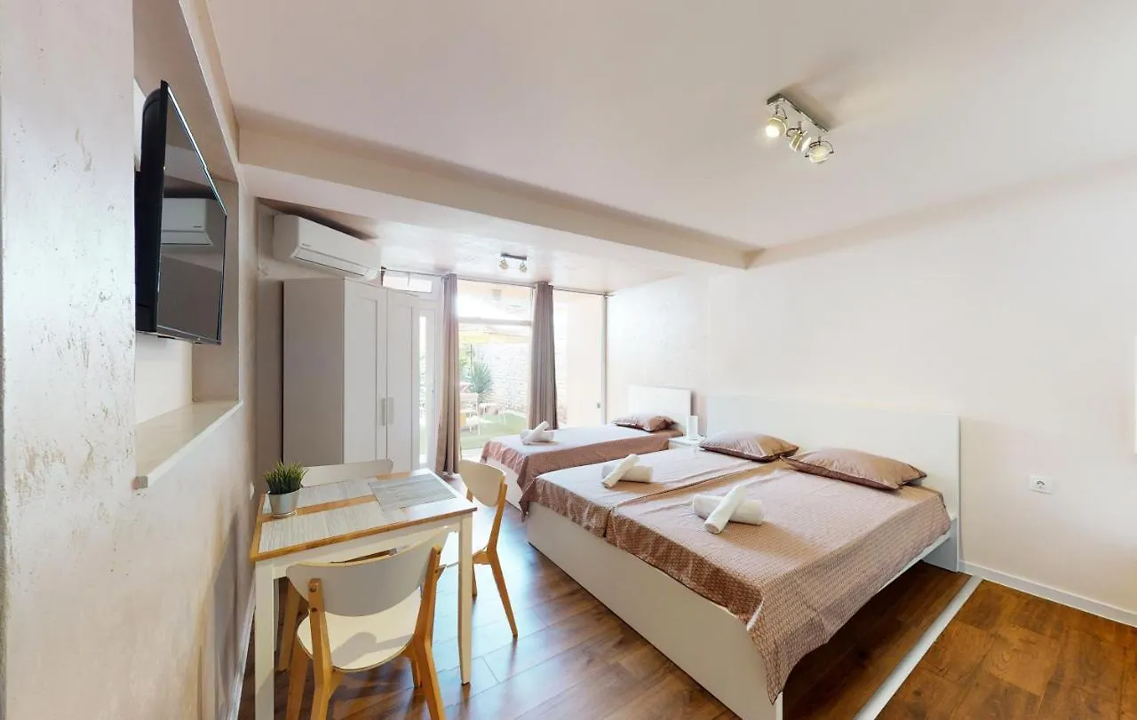 Markoni 5 Burgas City